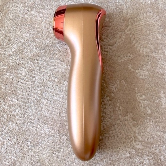 Brand New Radio Frequency Skin Tightening Lifting Anti-Aging Face Massager - Picture 8 of 12